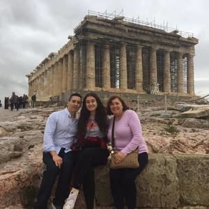 Meet your Posher, Deandra